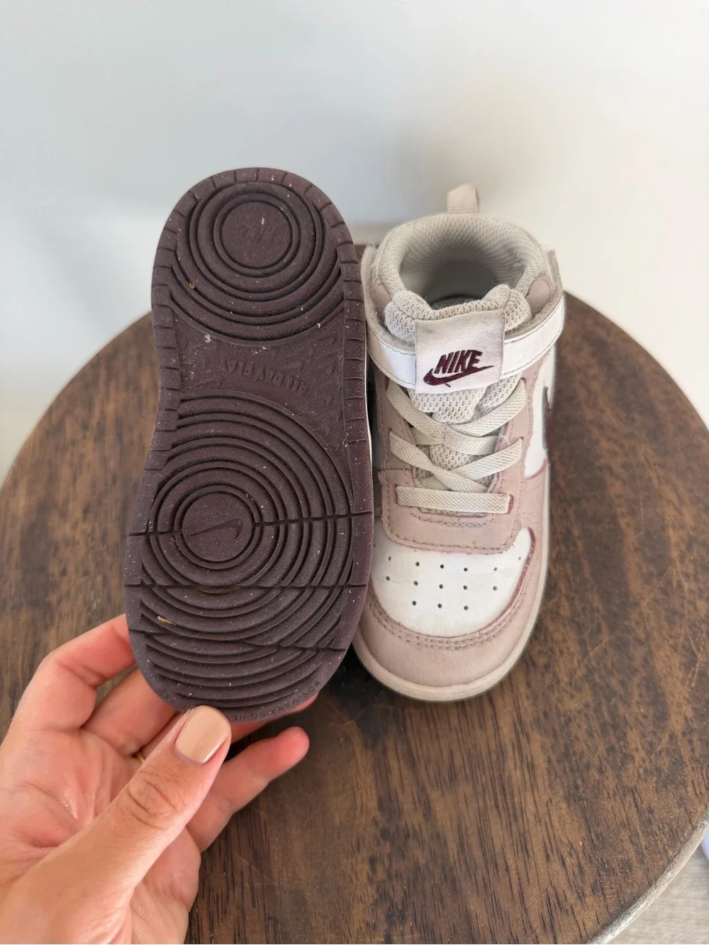 Nike Kids High-Top Sneakers in Light Pink and Maroon Swoosh